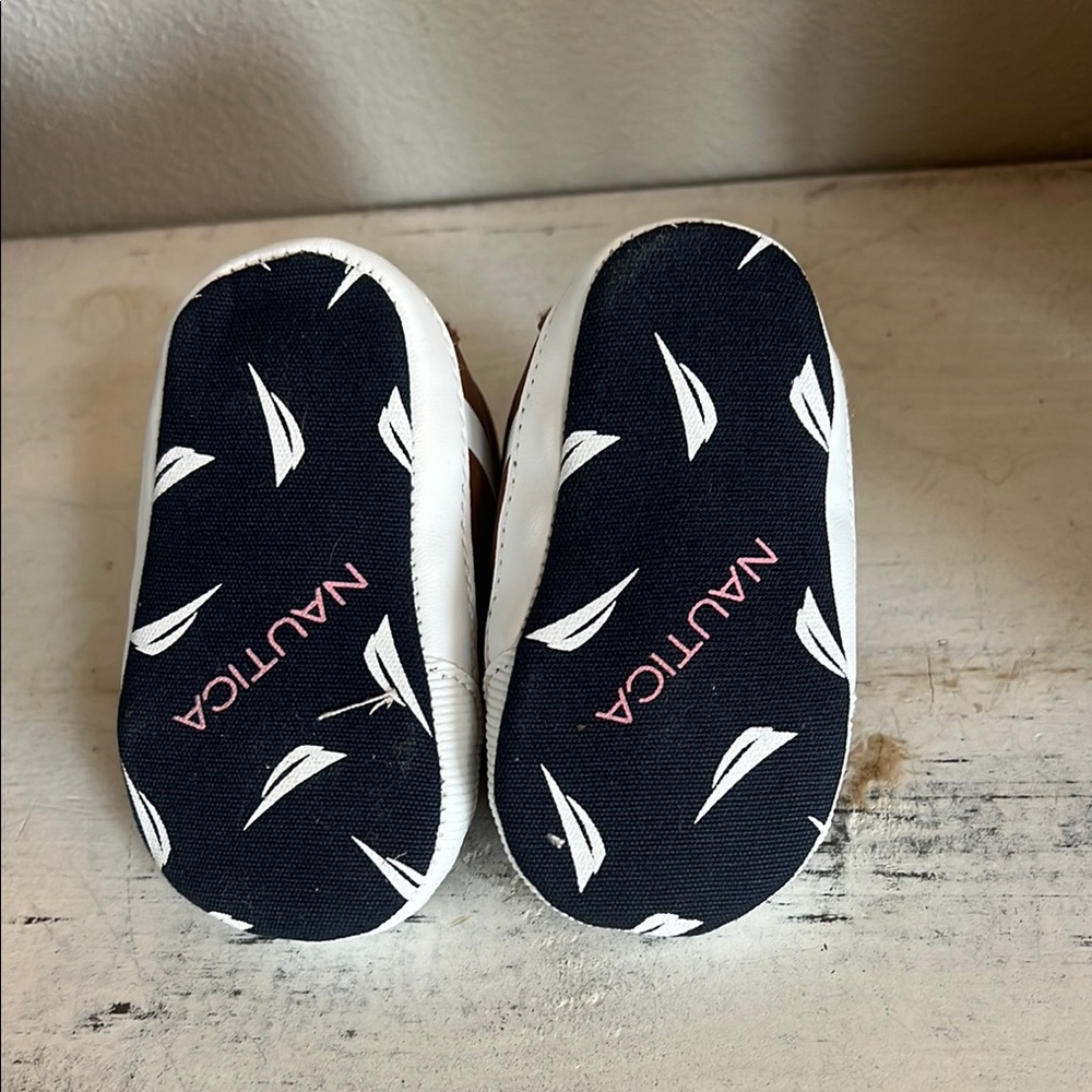 Nautica Brown Baby & Walker Size 1 Shoes - Picture 6 of 7